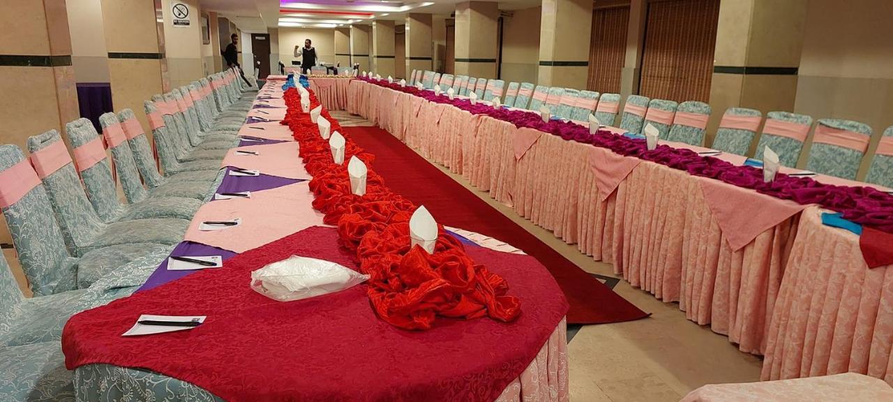 Grace Crown Hotel Islamabad Luaran gambar
