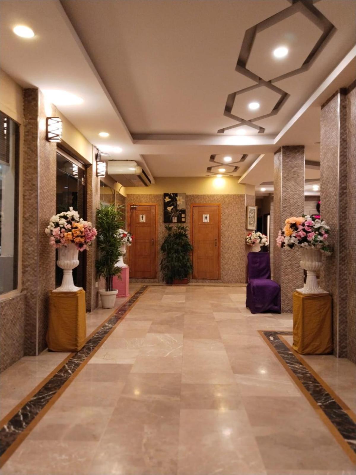 Grace Crown Hotel Islamabad Luaran gambar